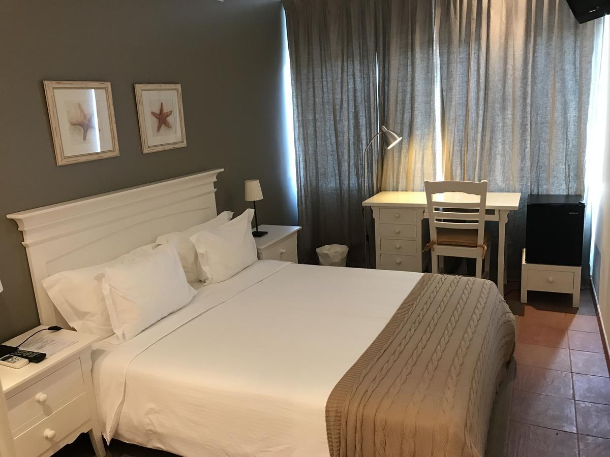 Casas De Luanda-Gh Kinaxixe Hotel Bagian luar foto